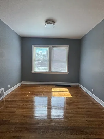 a view of empty room with window