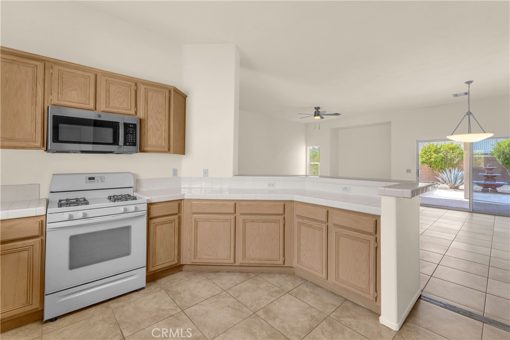 68699 Pasada Road Cathedral City, CA 92234 - Photo 6 of 24