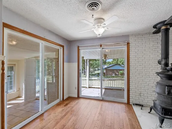 $350,000 | 31 El Viento Drive, Washington, MO 63090