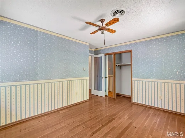 $394,000 | 31 El Viento Drive, Washington, MO 63090