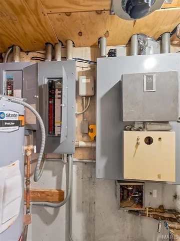 $394,000 | 31 El Viento Drive, Washington, MO 63090