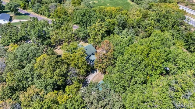 $394,000 | 31 El Viento Drive, Washington, MO 63090