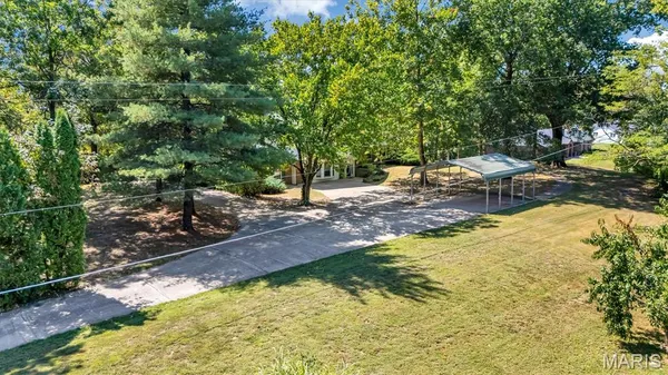 $350,000 | 31 El Viento Drive, Washington, MO 63090