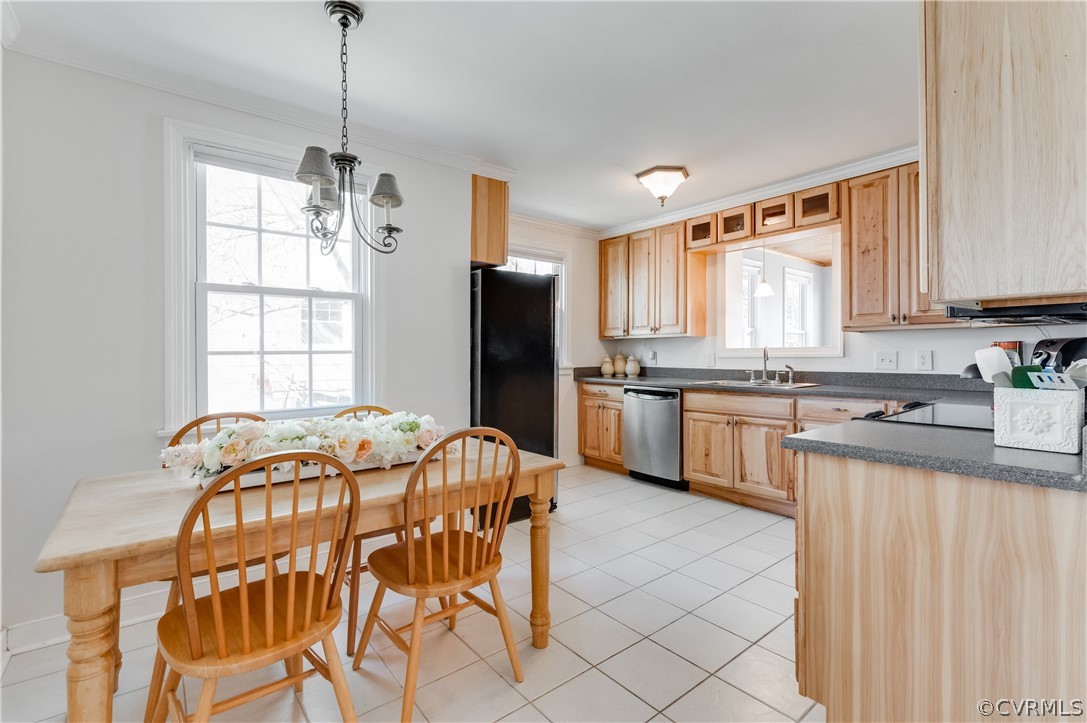 1910 Seddon Road Richmond, VA 23227 - Photo 10 of 39 a kitchen with stainless steel appliances granite countertop a stove a sink dishwasher and a refrigerator