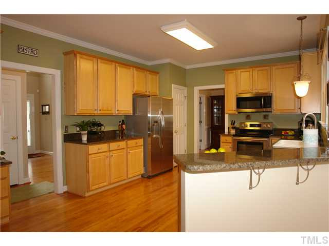 2808 Sunnystone Way Raleigh, NC 27613 - Photo 4 of 21 Photo 4