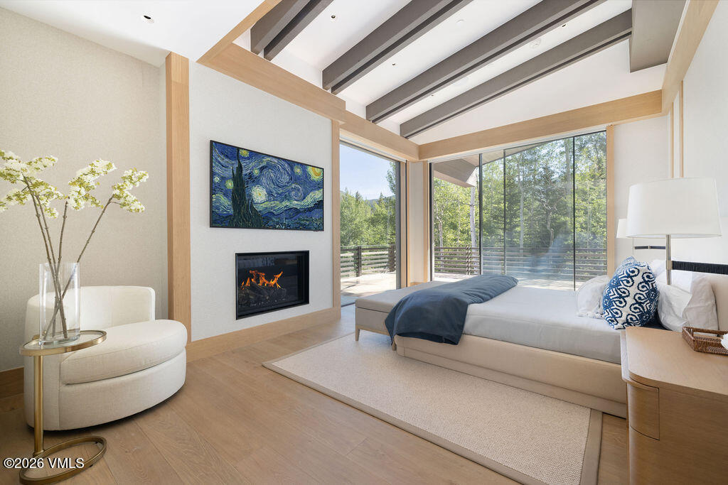 466 West Forest Road Vail, CO 81657 - Photo 3 of 20 2606_466_forest_rd_a_interior_primary_b_