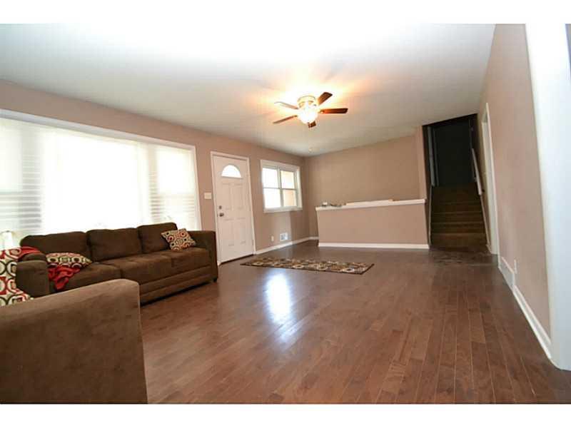 1426 North Audubon Road Indianapolis, IN 46219 - Photo 2 of 24 Gallery Image 2
