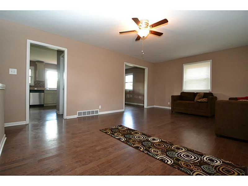 1426 North Audubon Road Indianapolis, IN 46219 - Photo 3 of 24 Gallery Image 3