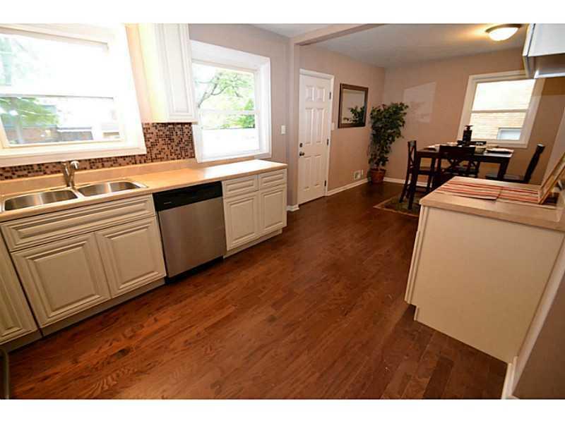 1426 North Audubon Road Indianapolis, IN 46219 - Photo 5 of 24 Gallery Image 5