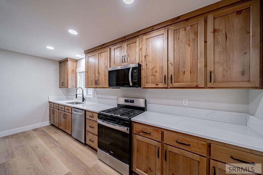 136 West Elm Street Shelley, ID 83274 - Photo 13 of 31