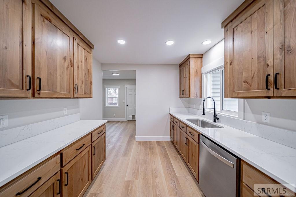 136 West Elm Street Shelley, ID 83274 - Photo 14 of 31