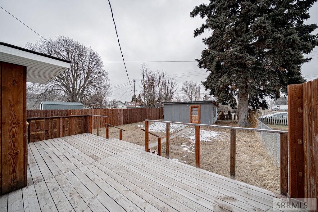 136 West Elm Street Shelley, ID 83274 - Photo 27 of 31