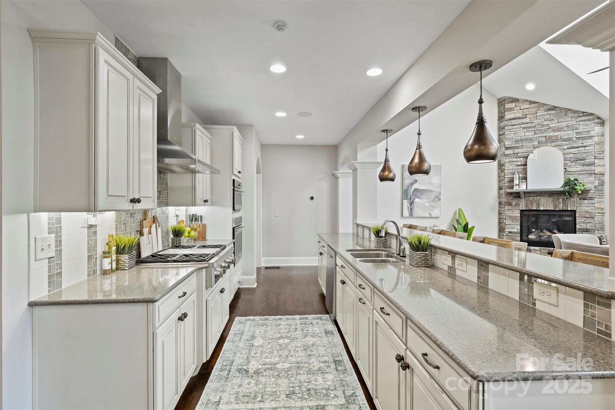 1215 Andover Road Charlotte, NC 28211 - Photo 12 of 44