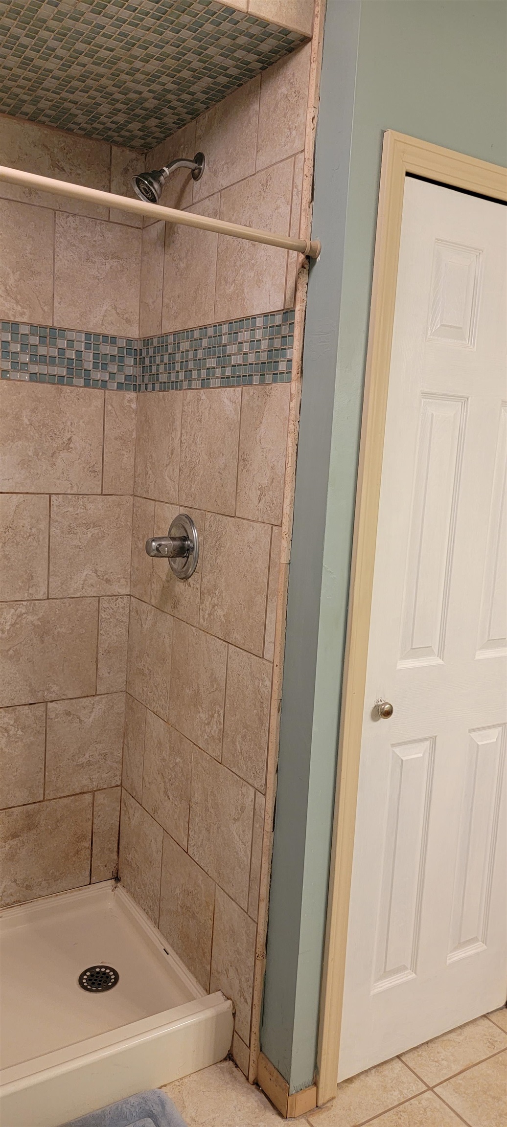 5469 Deland Road Flushing, MI 48433 - Photo 18 of 44