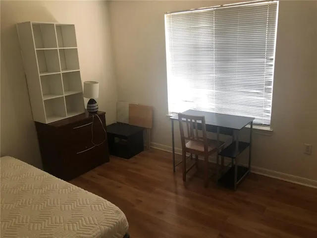 $445 | 519 Southwest Parkway, Unit 301, College Station, TX 77840