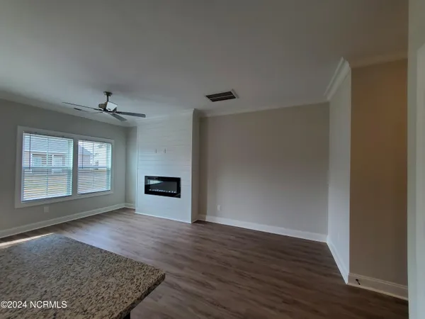 $1,700 | 2124 North Kali Lane, Unit B, Greenville, NC 27834
