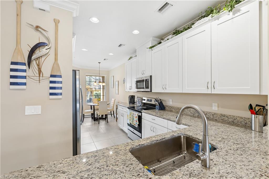 9441 Benvenuto Court, Unit 102 Naples, FL 34119 - Photo 7 of 24