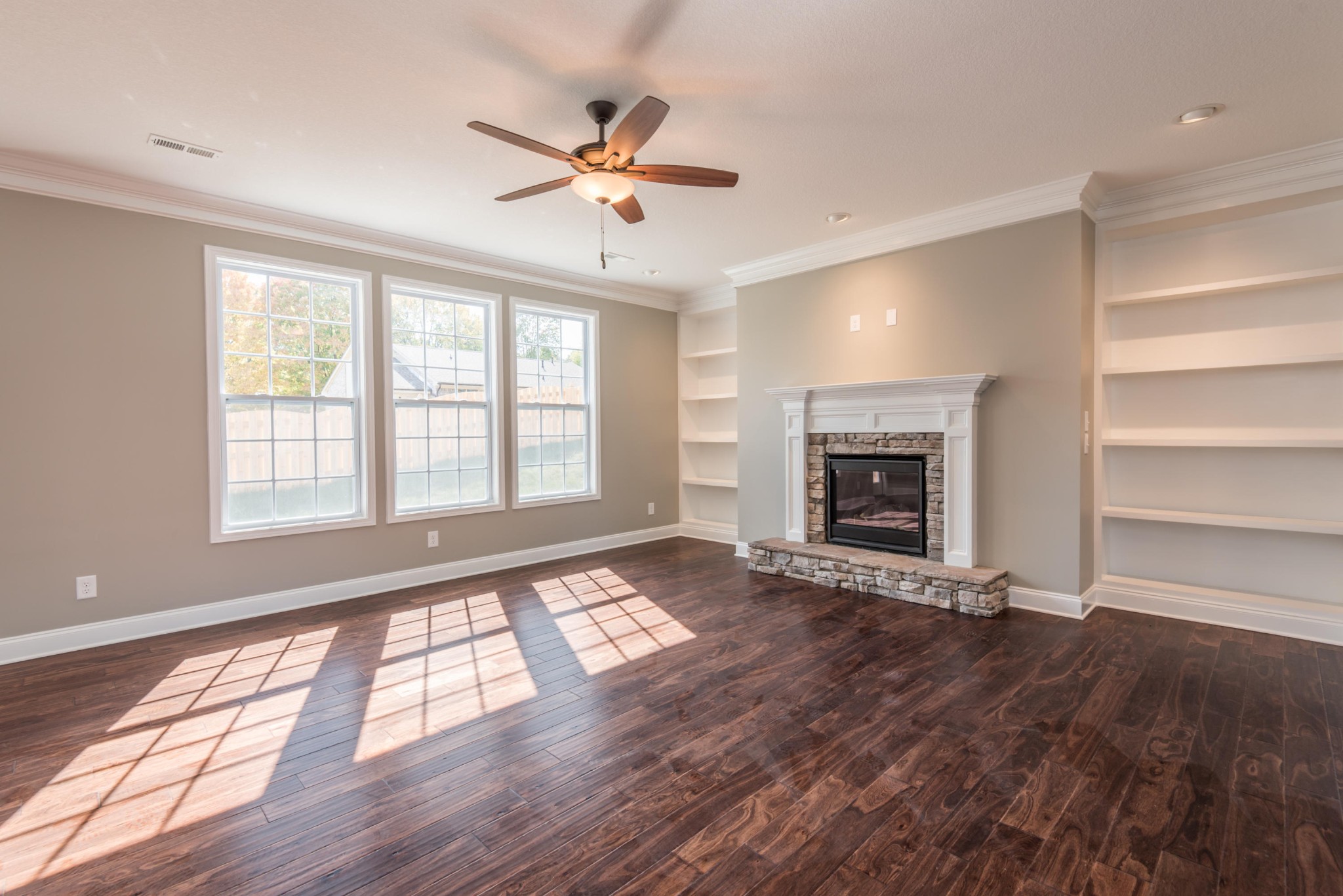 2033 Highlands Ridge Lane Knoxville, TN 37932 - Photo 16 of 37 Gallery Image 16