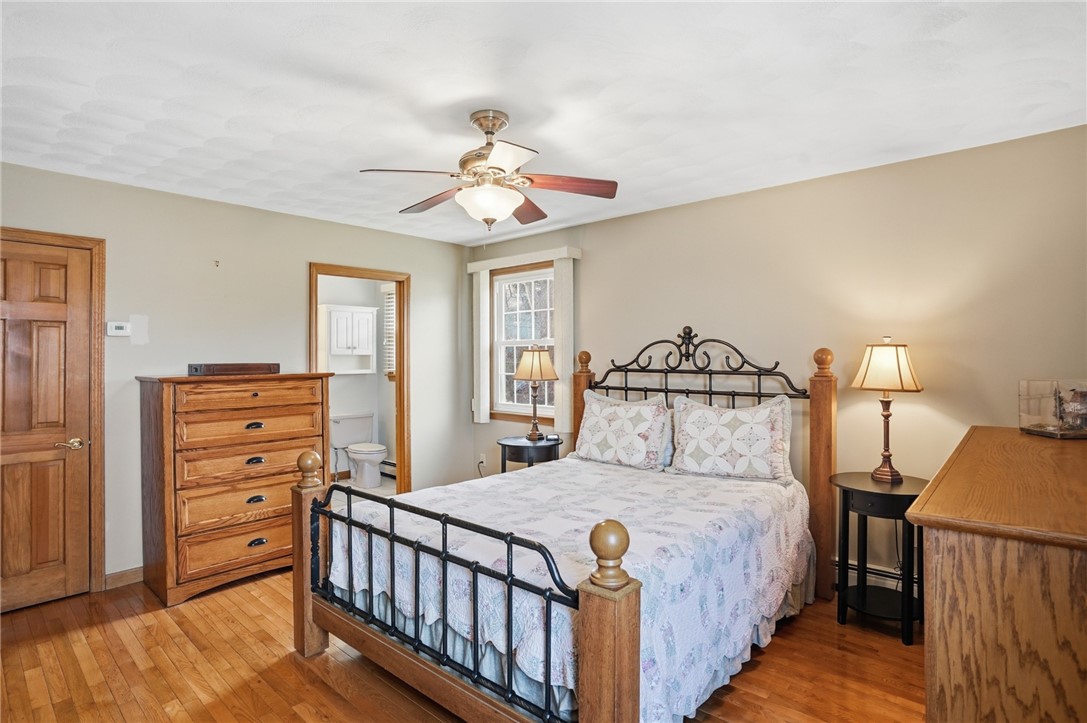 24 Sandy Lane Bristol, RI 02809 - Photo 11 of 27 Primary bedroom with private full bath.