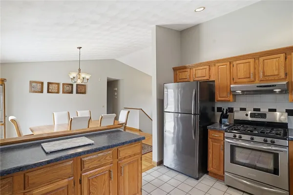 $619,900 | 24 Sandy Lane, Bristol, RI 02809