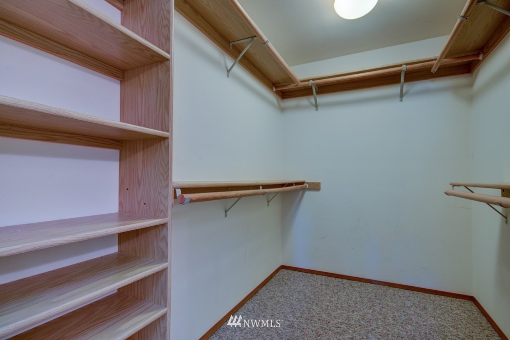 1913 Island View Road Oak Harbor, WA 98277 - Photo 16 of 25 Gallery Image 16