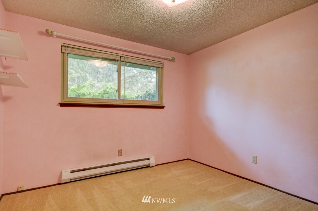 1913 Island View Road Oak Harbor, WA 98277 - Photo 18 of 25 Gallery Image 18