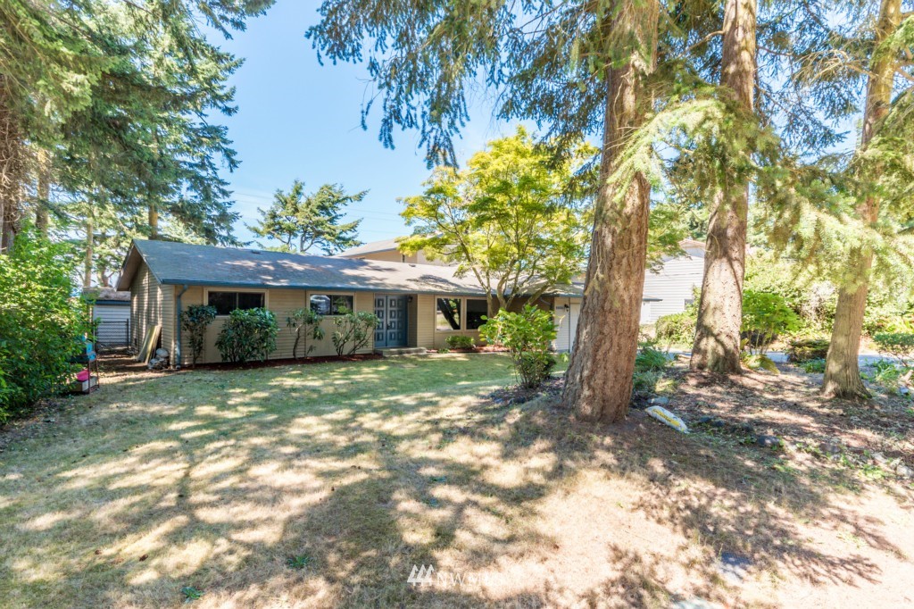 1913 Island View Road Oak Harbor, WA 98277 - Photo 24 of 25 Gallery Image 24