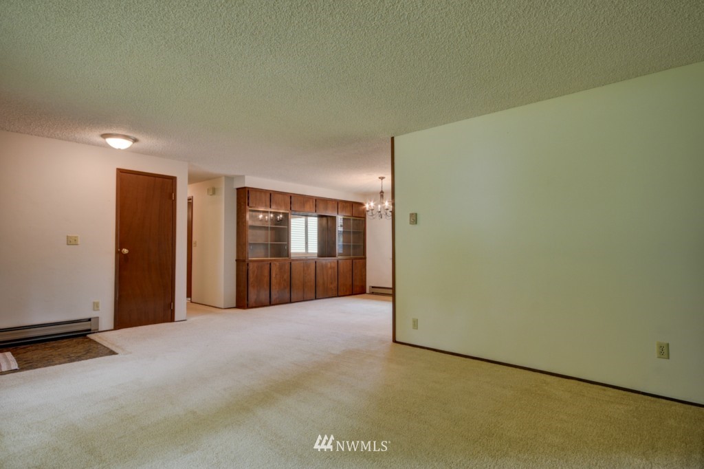1913 Island View Road Oak Harbor, WA 98277 - Photo 10 of 25 Gallery Image 10