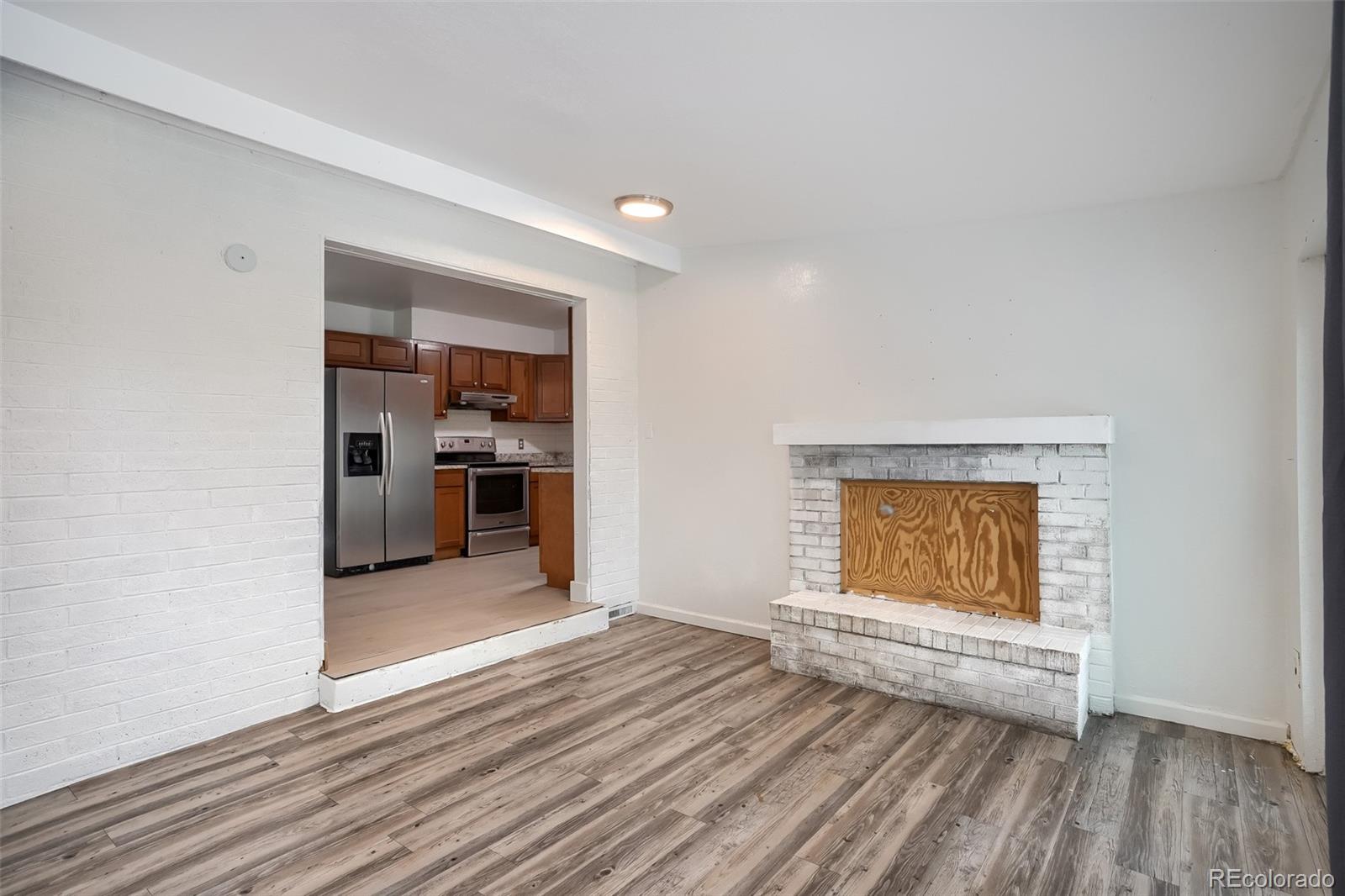 5542 Sable Street Denver, CO 80239 - Photo 11 of 25