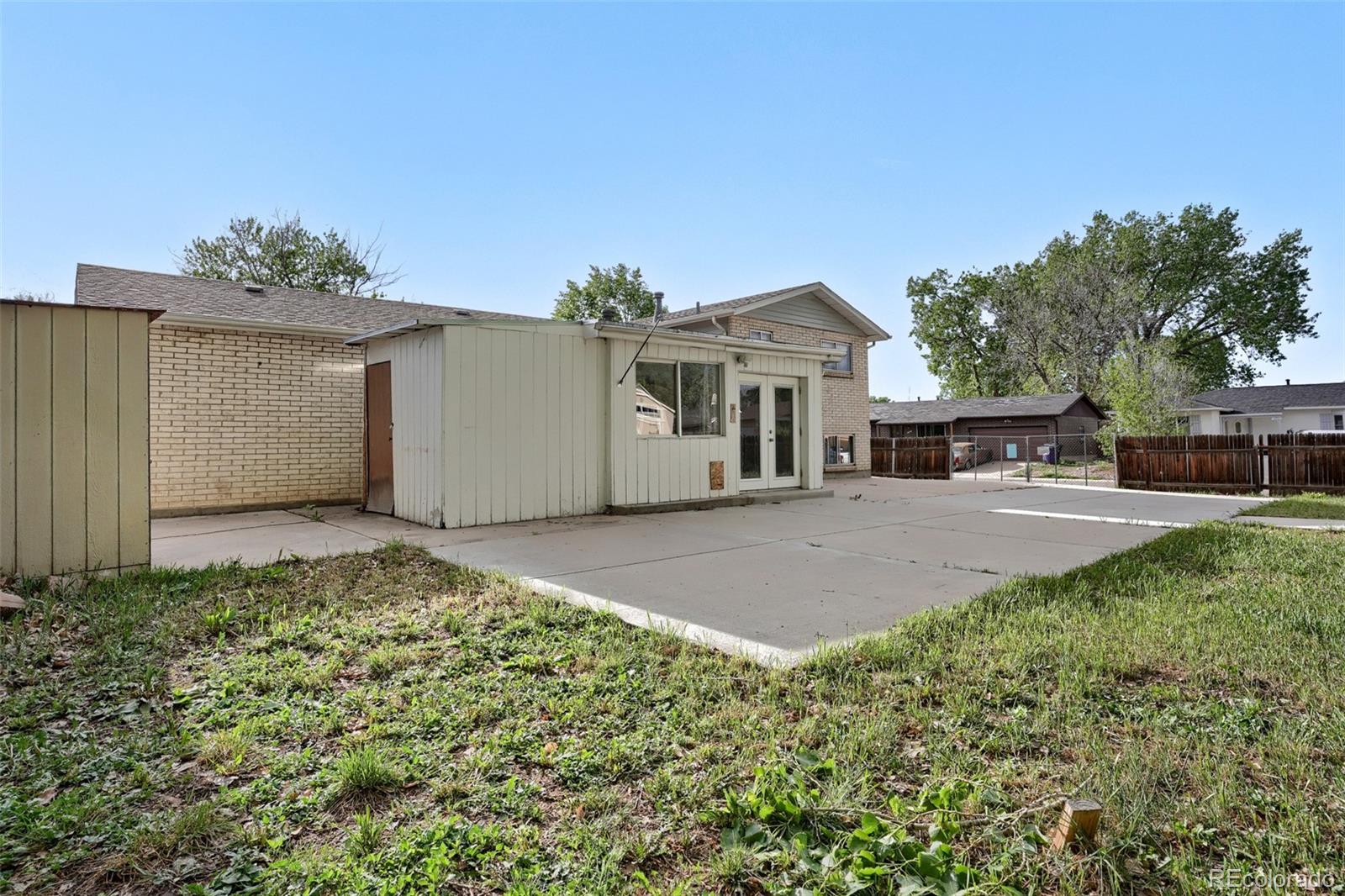 5542 Sable Street Denver, CO 80239 - Photo 23 of 25