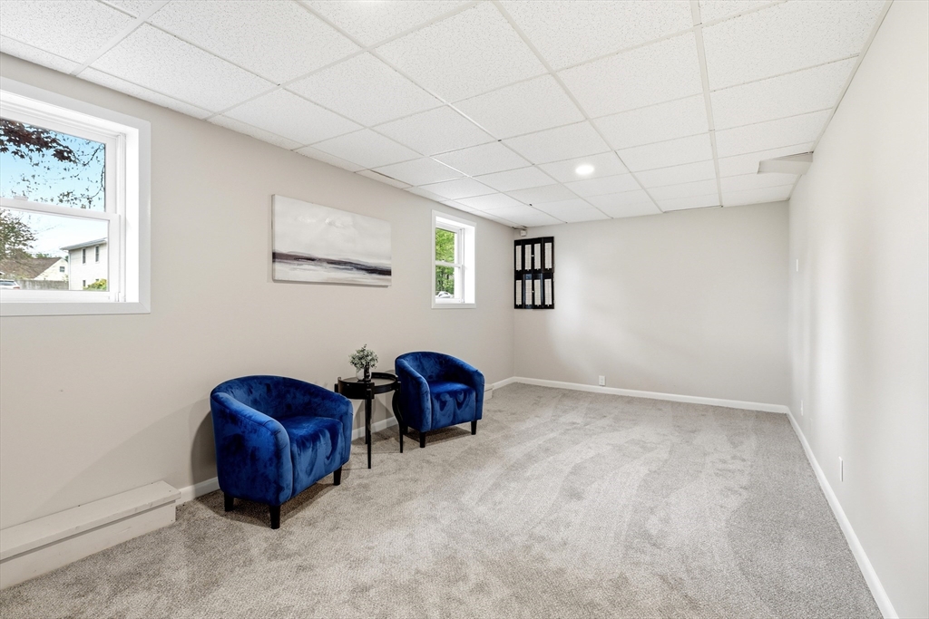 42 Amos Drive Springfield, MA 01118 - Photo 22 of 37