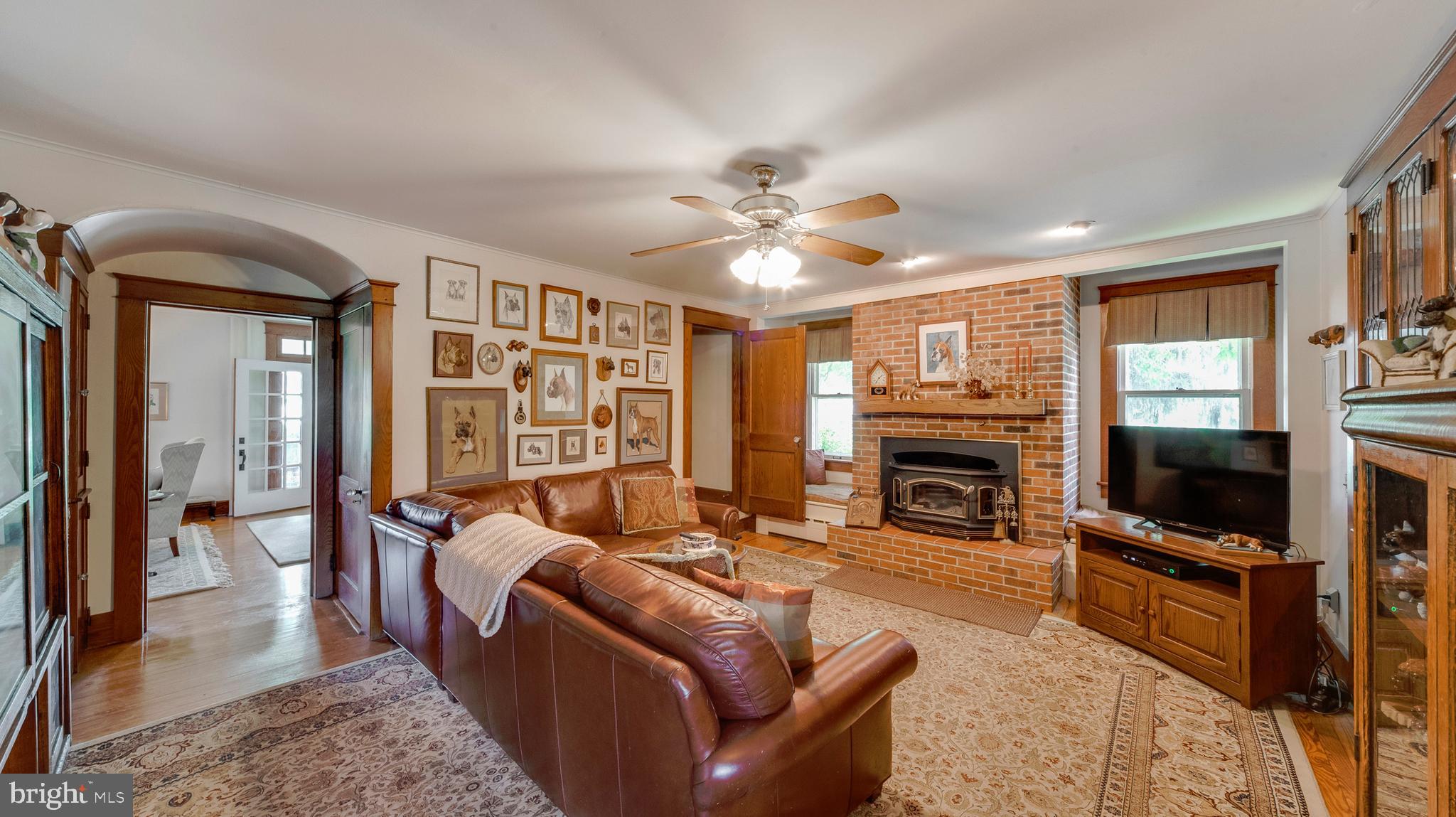 4301 Federal Hill Road Street, MD 21154 - Photo 17 of 85 Family Room in Main House
