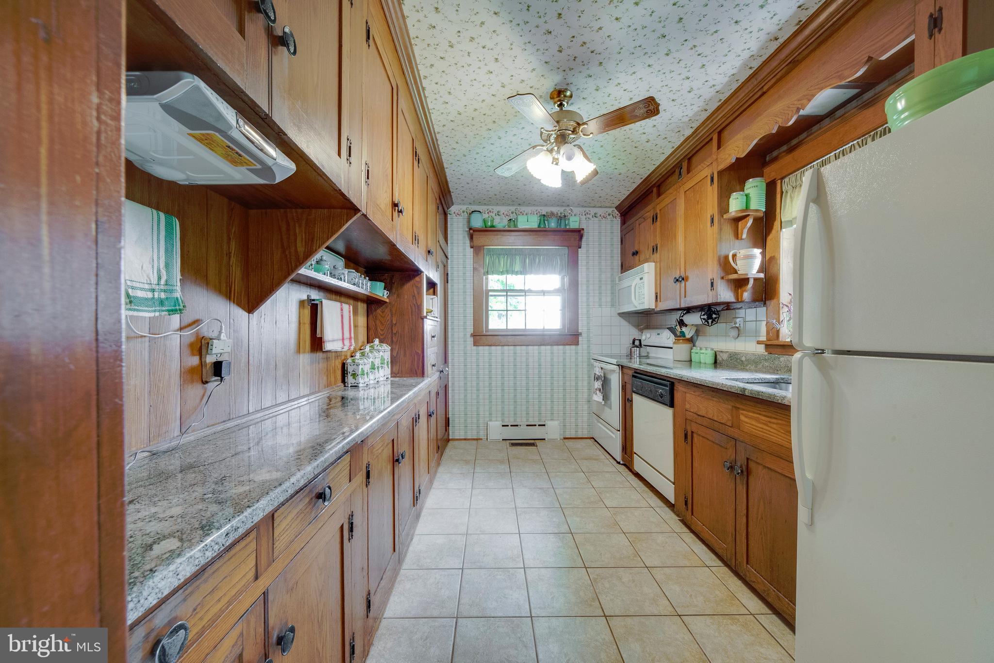 4301 Federal Hill Road Street, MD 21154 - Photo 20 of 85 Kitchen in Main House