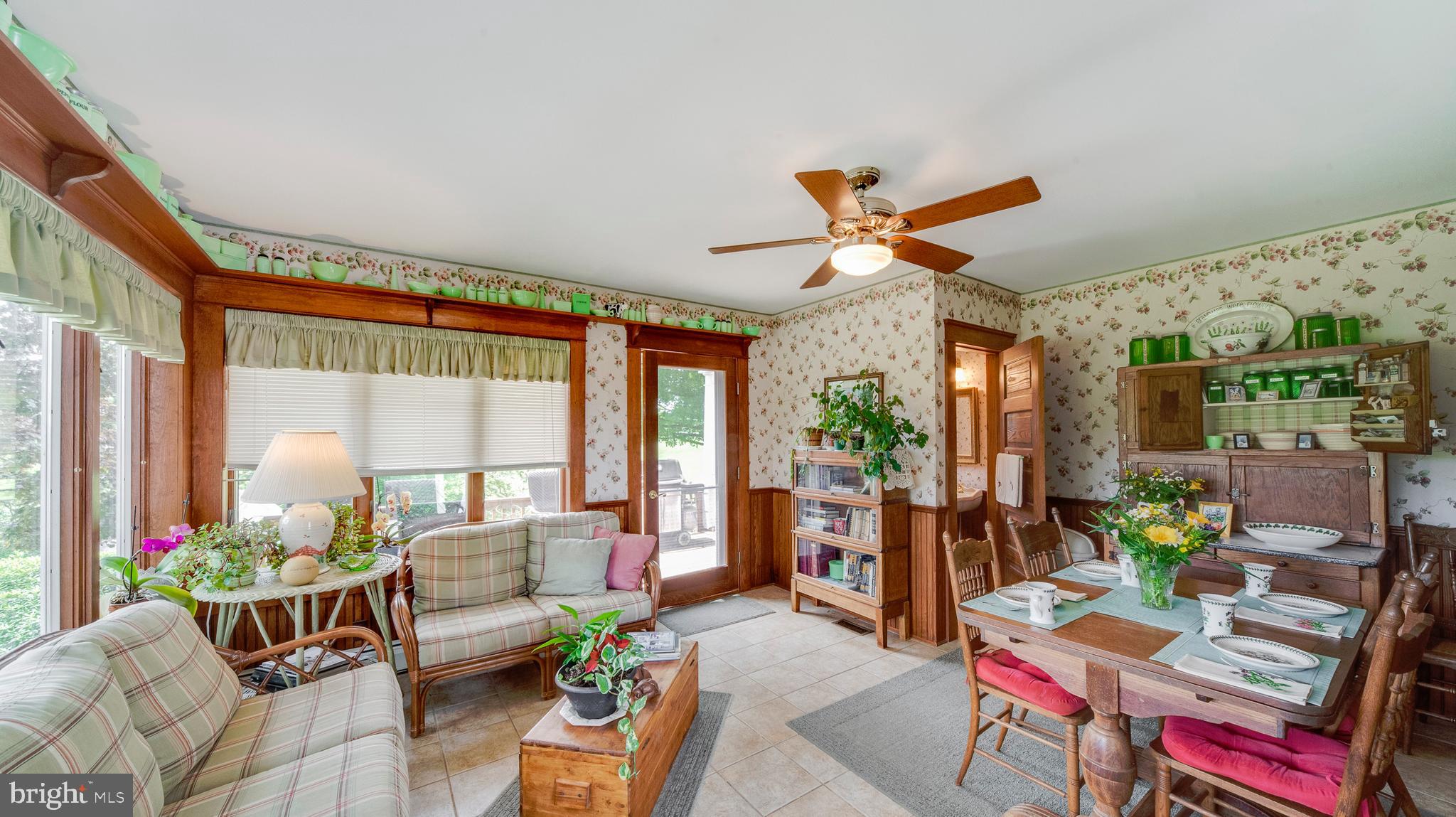 4301 Federal Hill Road Street, MD 21154 - Photo 26 of 85 Breakfast Room in Main House
