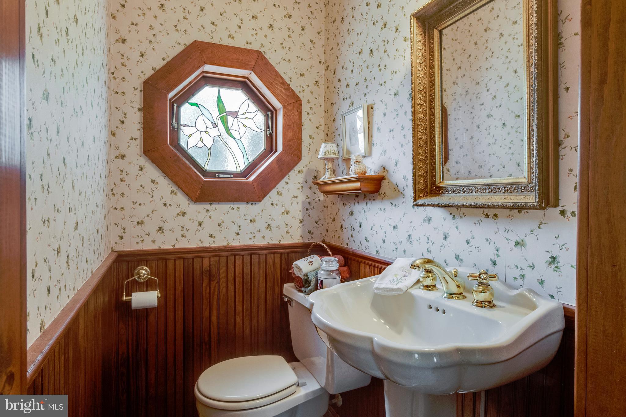 4301 Federal Hill Road Street, MD 21154 - Photo 27 of 85 Half Bath in Main House