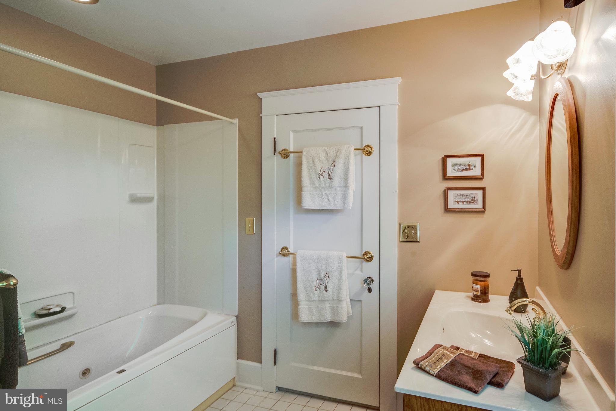 4301 Federal Hill Road Street, MD 21154 - Photo 29 of 85 Hall Bathroom on Second Level in Main House