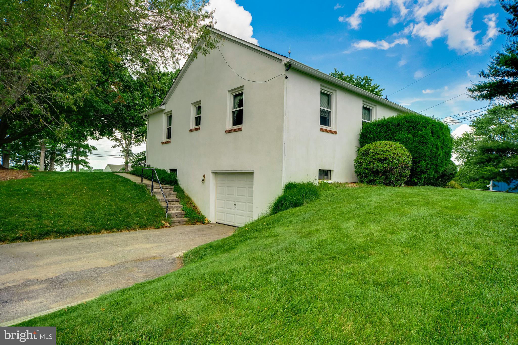 4301 Federal Hill Road Street, MD 21154 - Photo 54 of 85 Garage and Paved Parking of the Tenant House