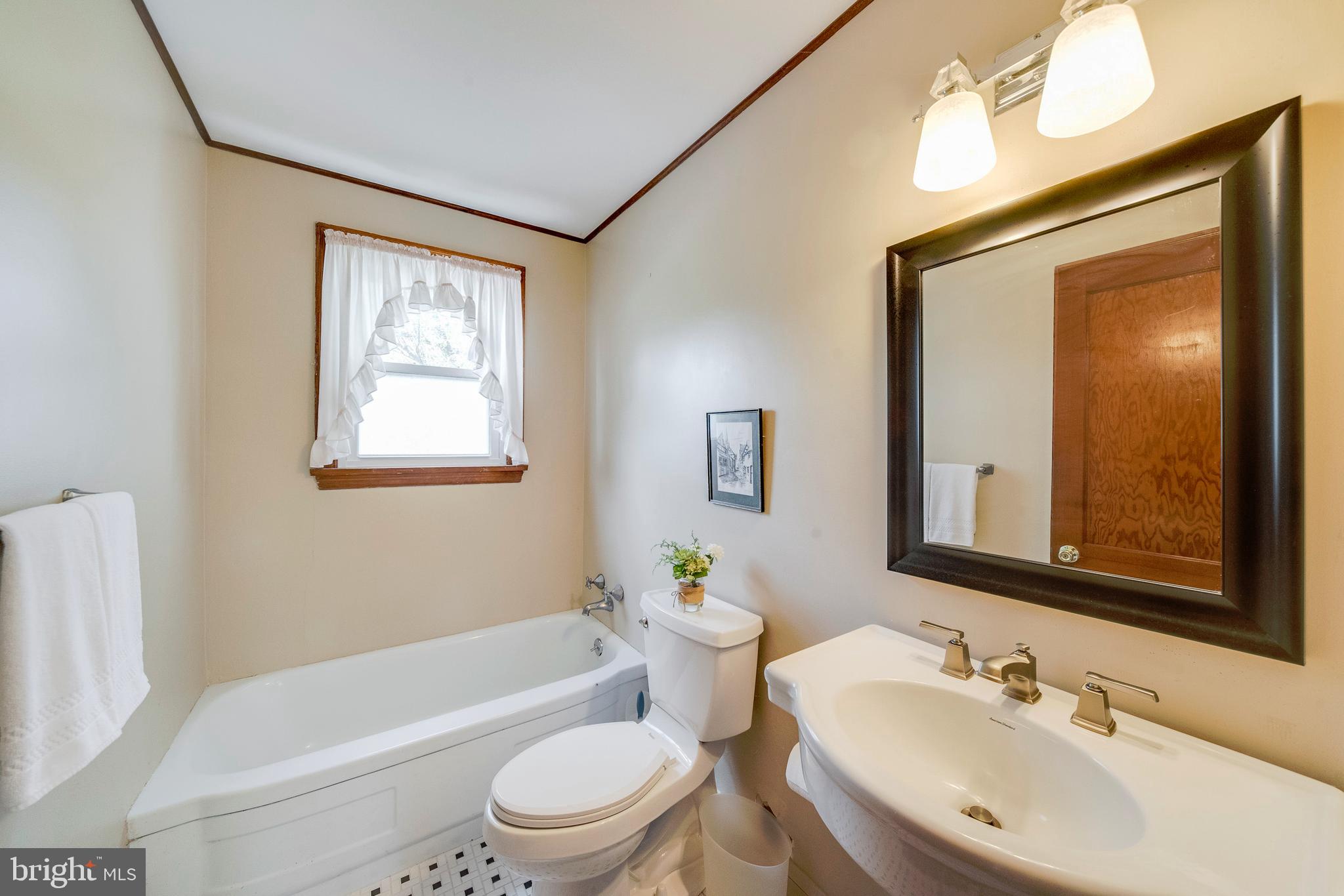 4301 Federal Hill Road Street, MD 21154 - Photo 64 of 85 Bathroom in Tenant House