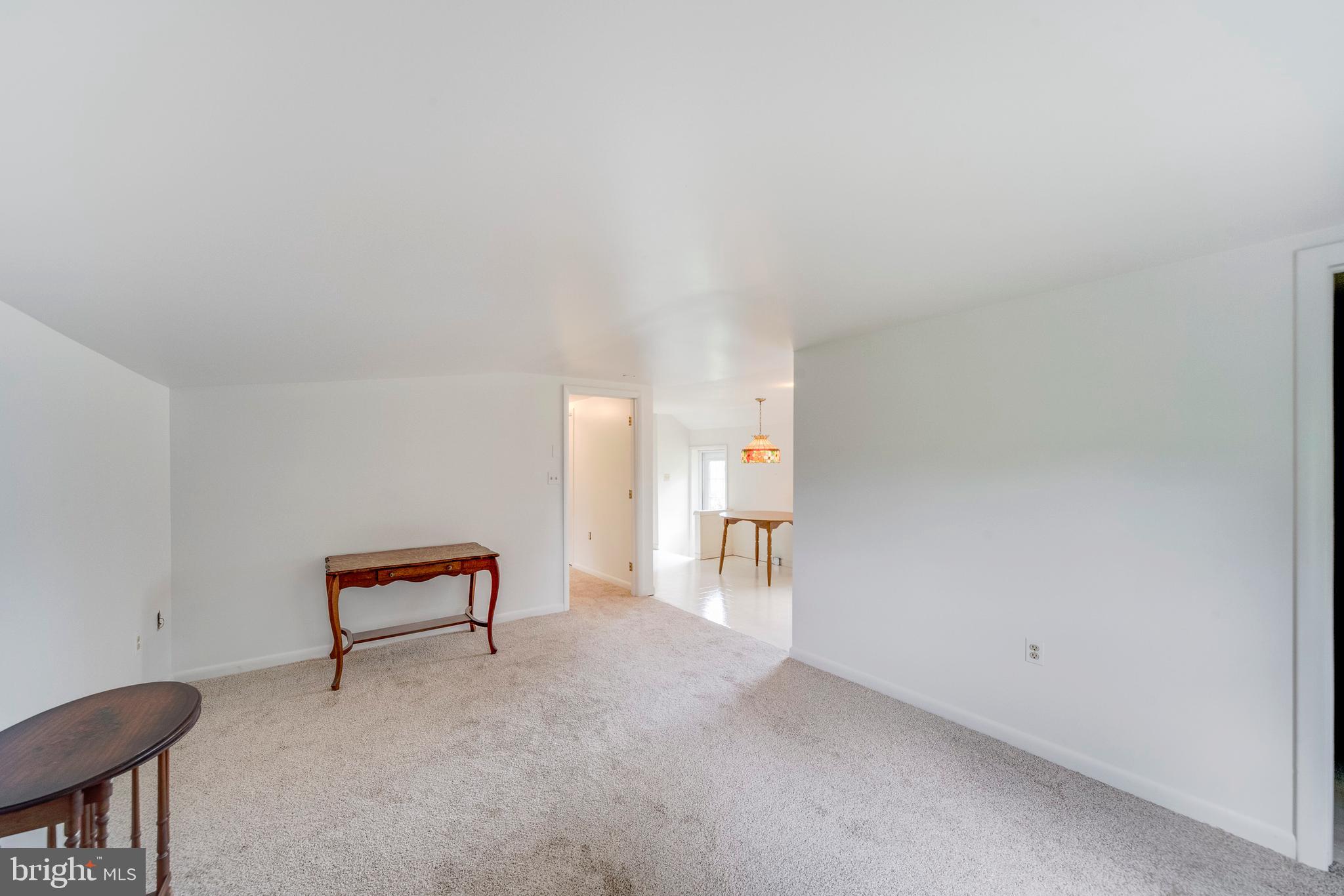 4301 Federal Hill Road Street, MD 21154 - Photo 72 of 85 Living Room in Guest House