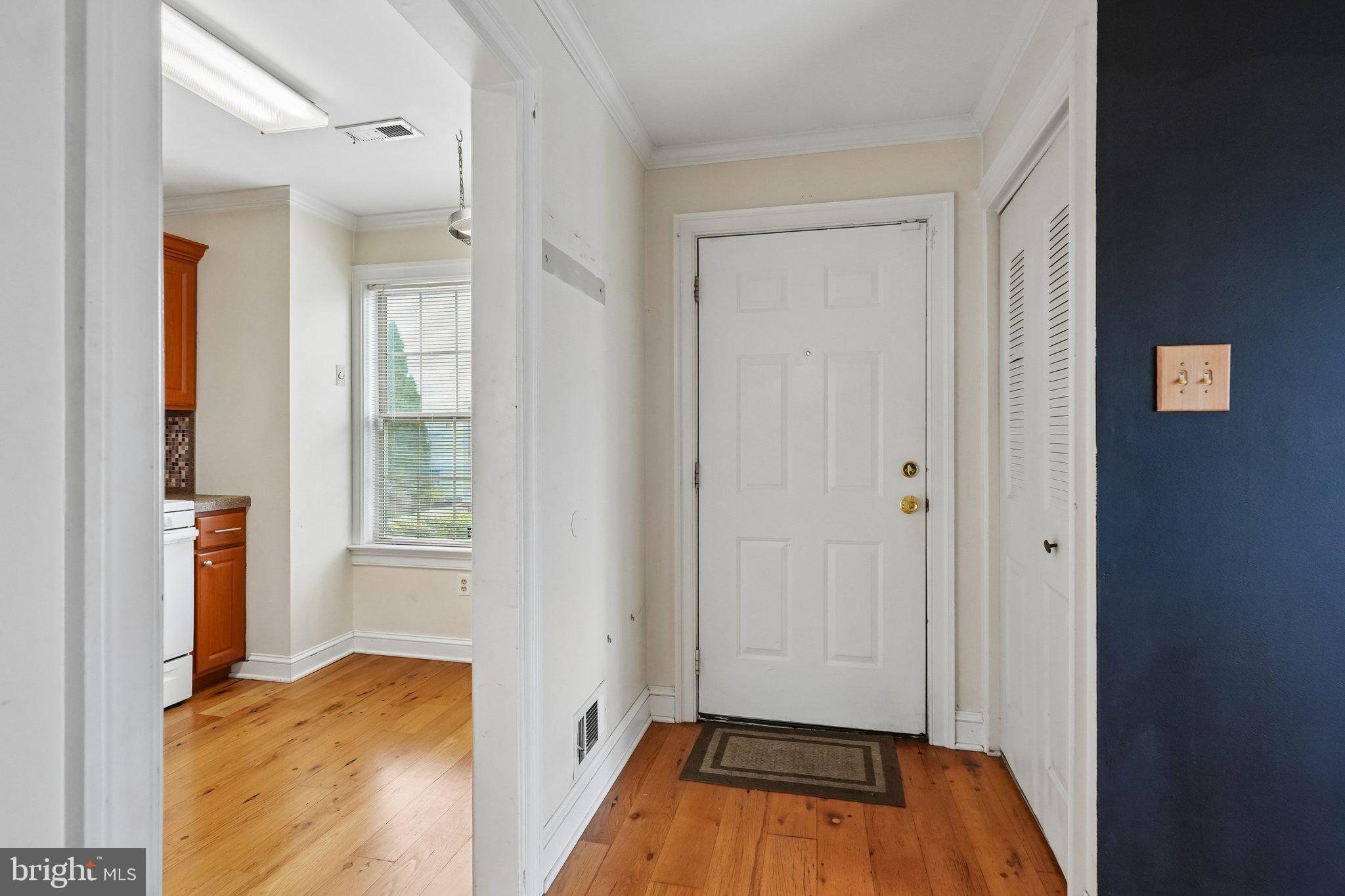 515 Cascade Court Sewell, NJ 08080 - Photo 5 of 21