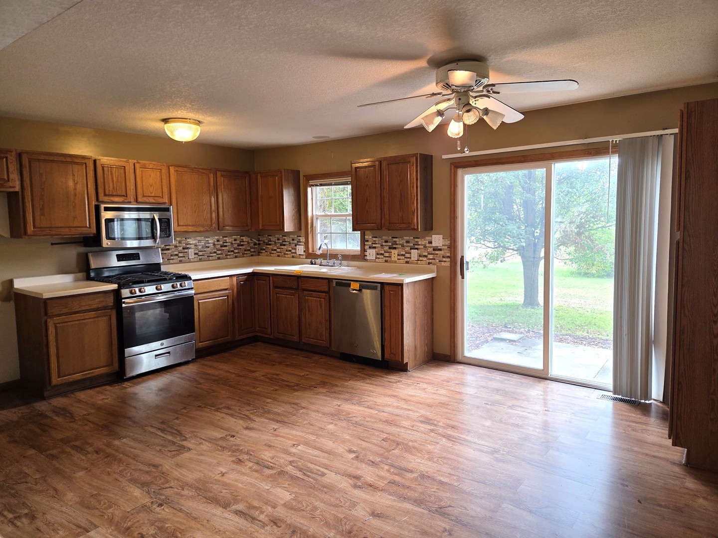 1494 Timber Ridge Court Kankakee, IL 60901 - Photo 5 of 14