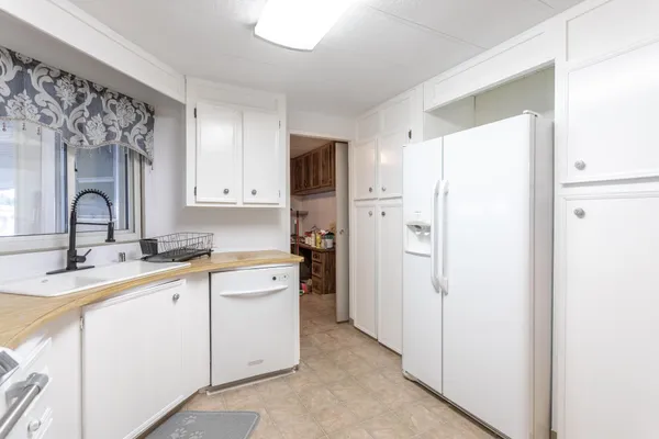 $99,900 | 448 Red Cedar Drive, Redding, CA 96003