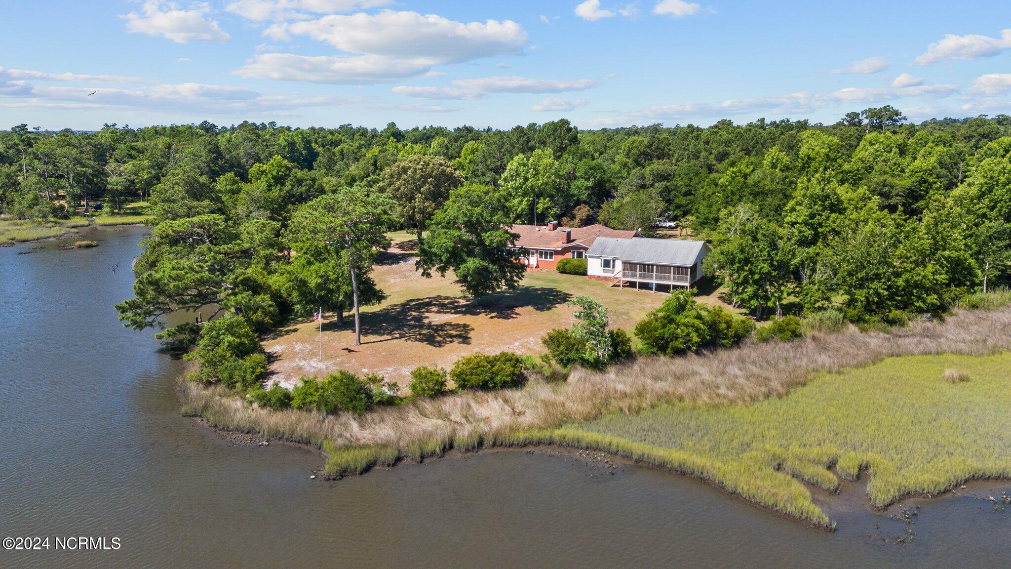 216 Oyster Lane Hubert, NC 28539 - Photo 4 of 80 Aerial View