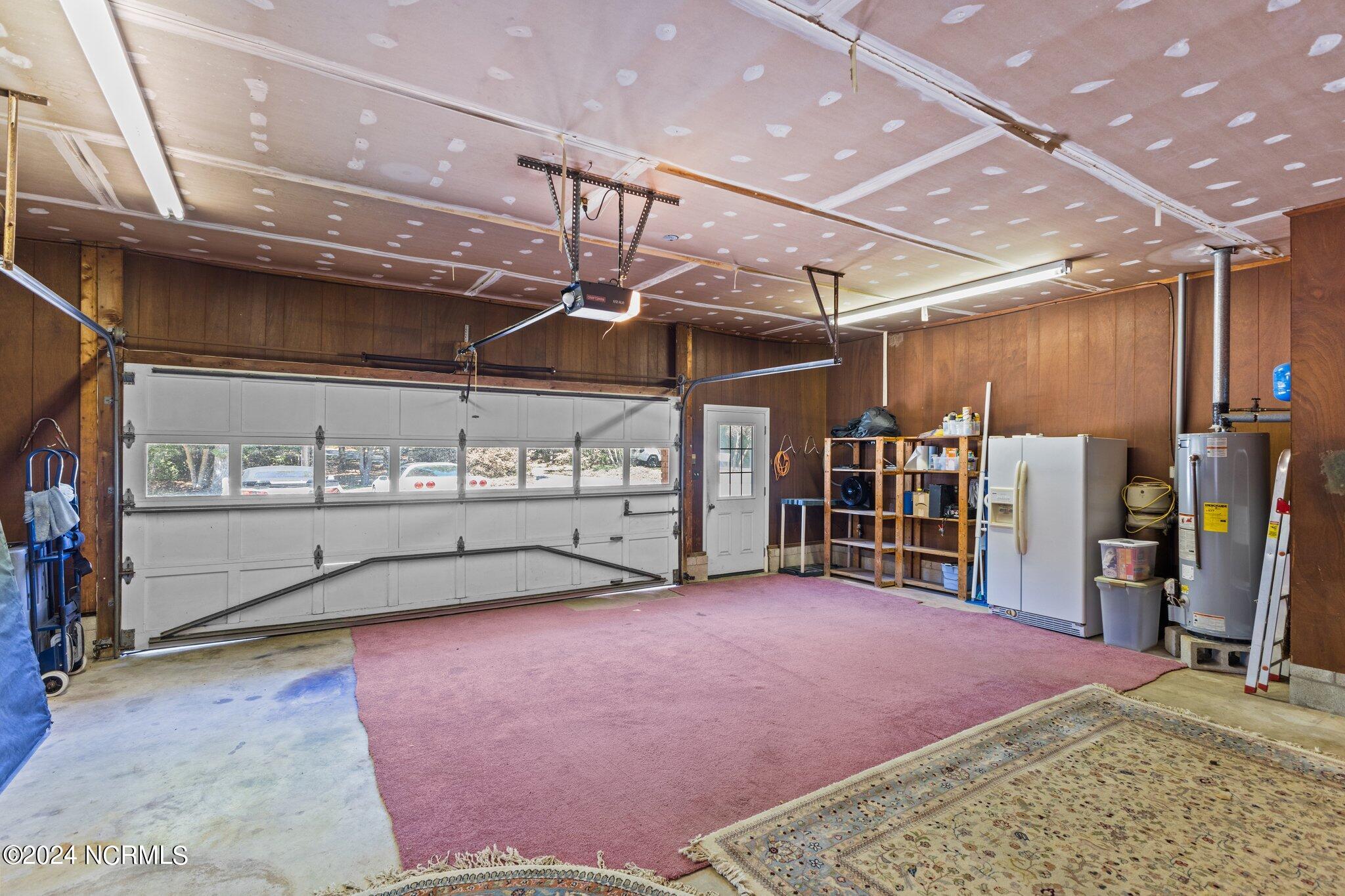 216 Oyster Lane Hubert, NC 28539 - Photo 62 of 80 2 Car Garage