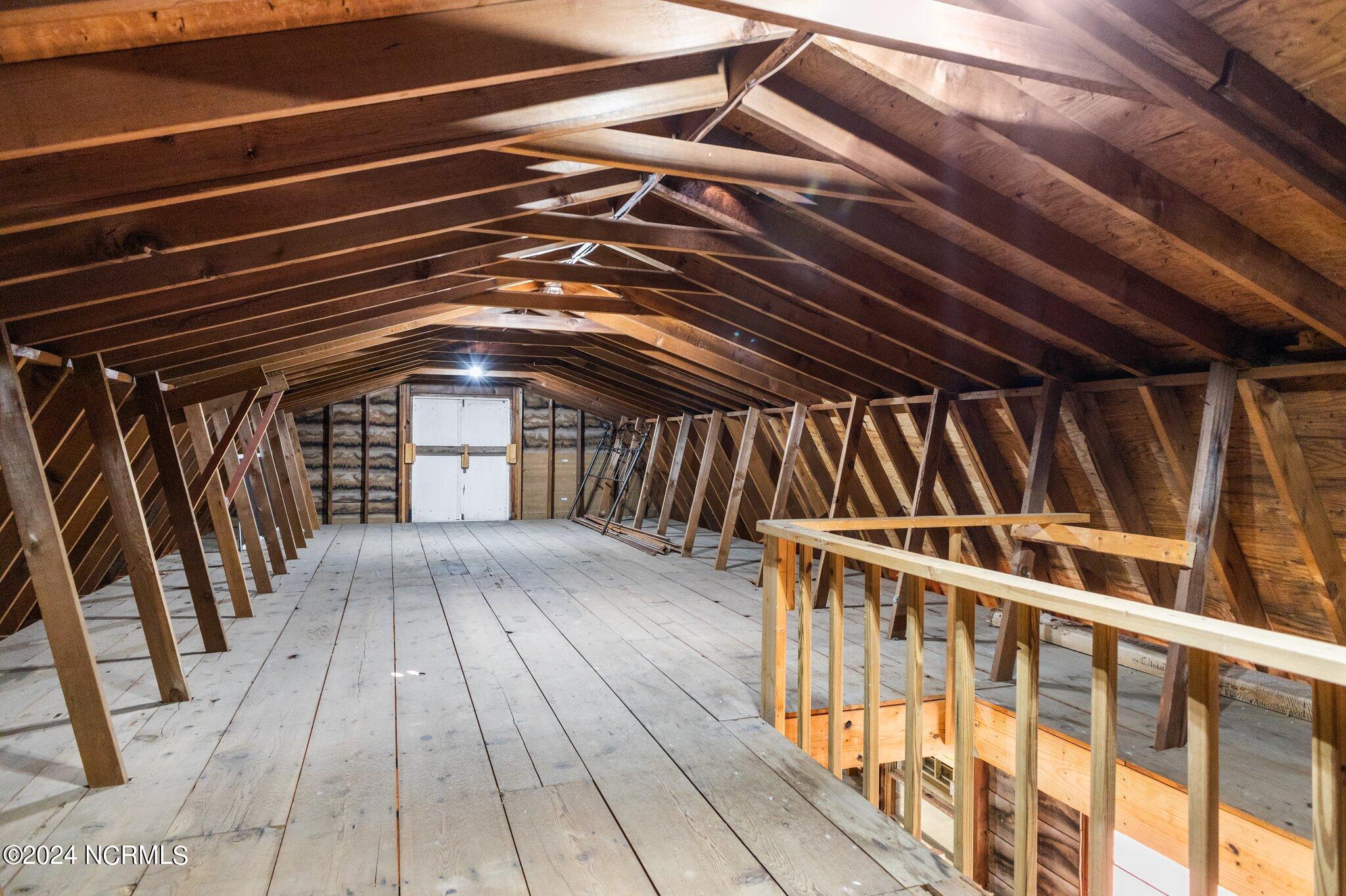 216 Oyster Lane Hubert, NC 28539 - Photo 70 of 80 2nd Level of Barn