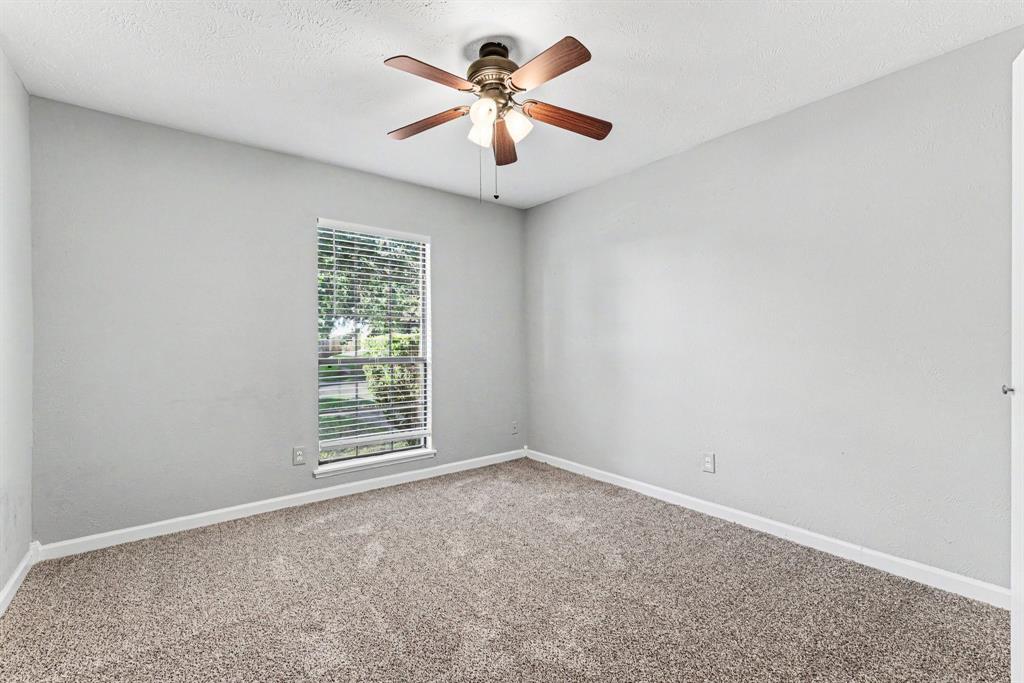 3716 Pinewood Street Bedford, TX 76021 - Photo 14 of 18