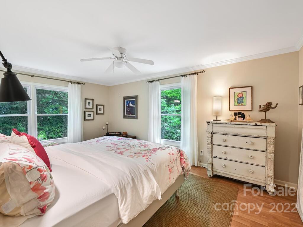 31 Innsbrook Road Asheville, NC 28804 - Photo 31 of 46 Gallery Image 31