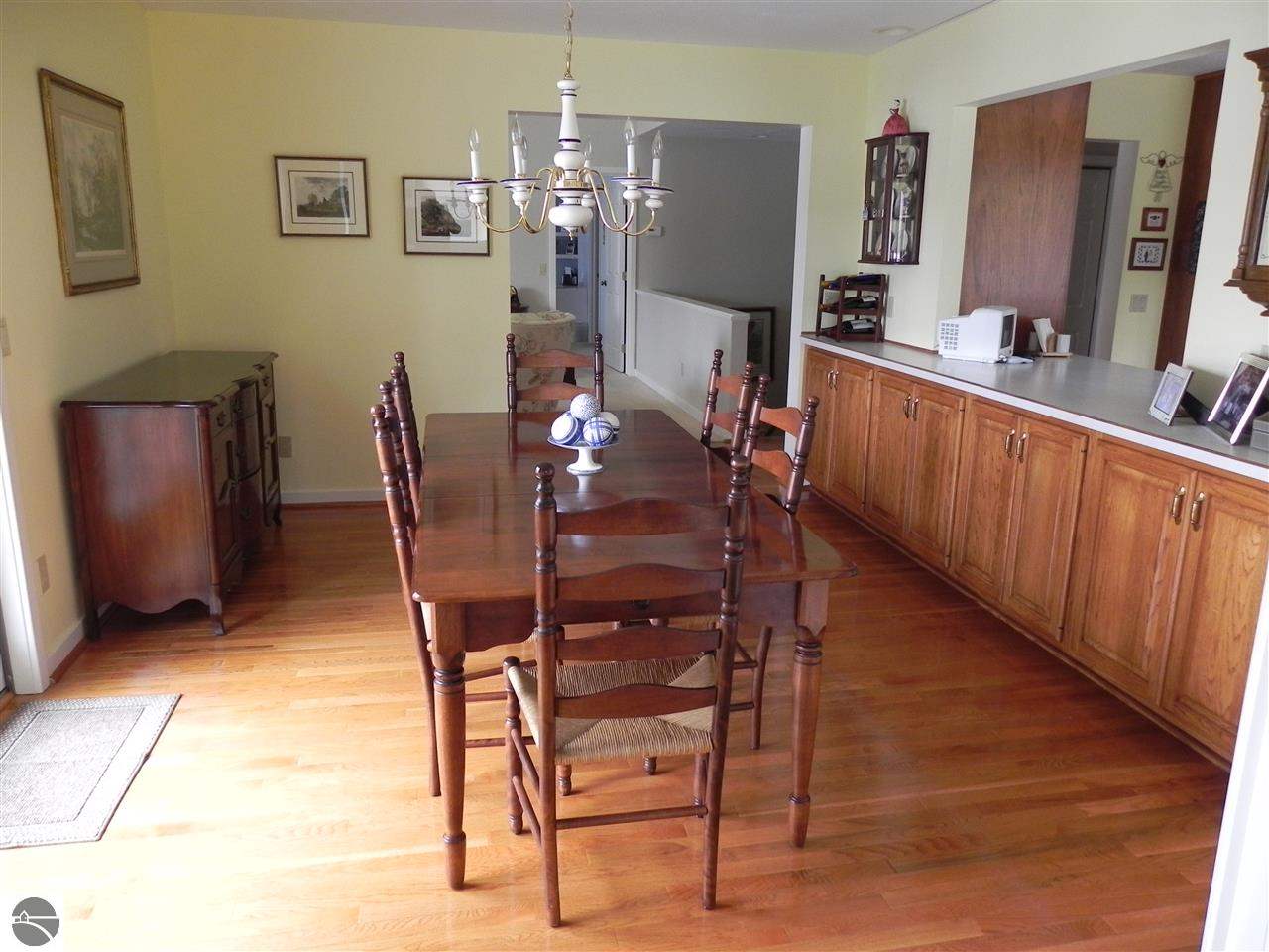 2554 Chandler Road Traverse City, MI 49696 - Photo 18 of 30 1783431-17.JPG