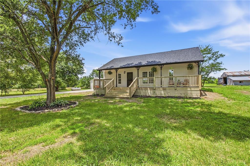 36 Southwest 1421st Road Holden, MO 64040 - Photo 2 of 41