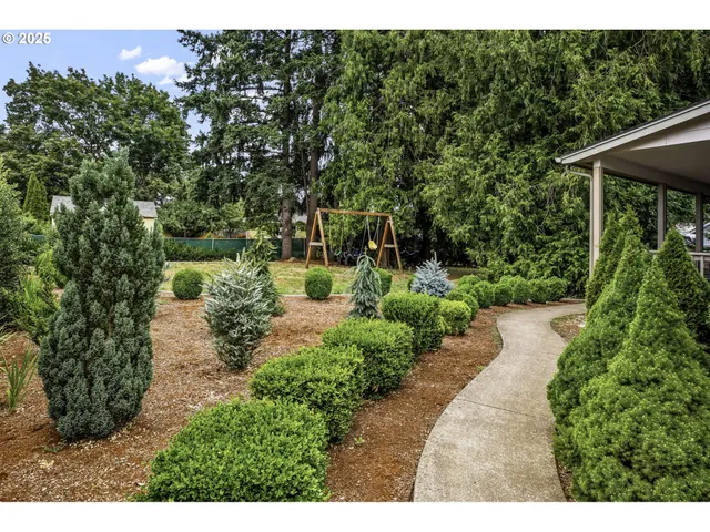 $1,199,997 | 12416 Northeast 39th Street, Vancouver, WA 98682